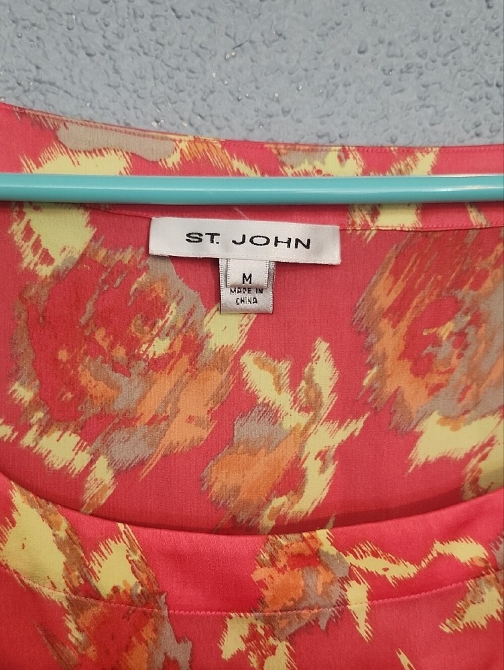 St. John Coral and Yellow Floral Sleeveless Top - Picture 2 of 4